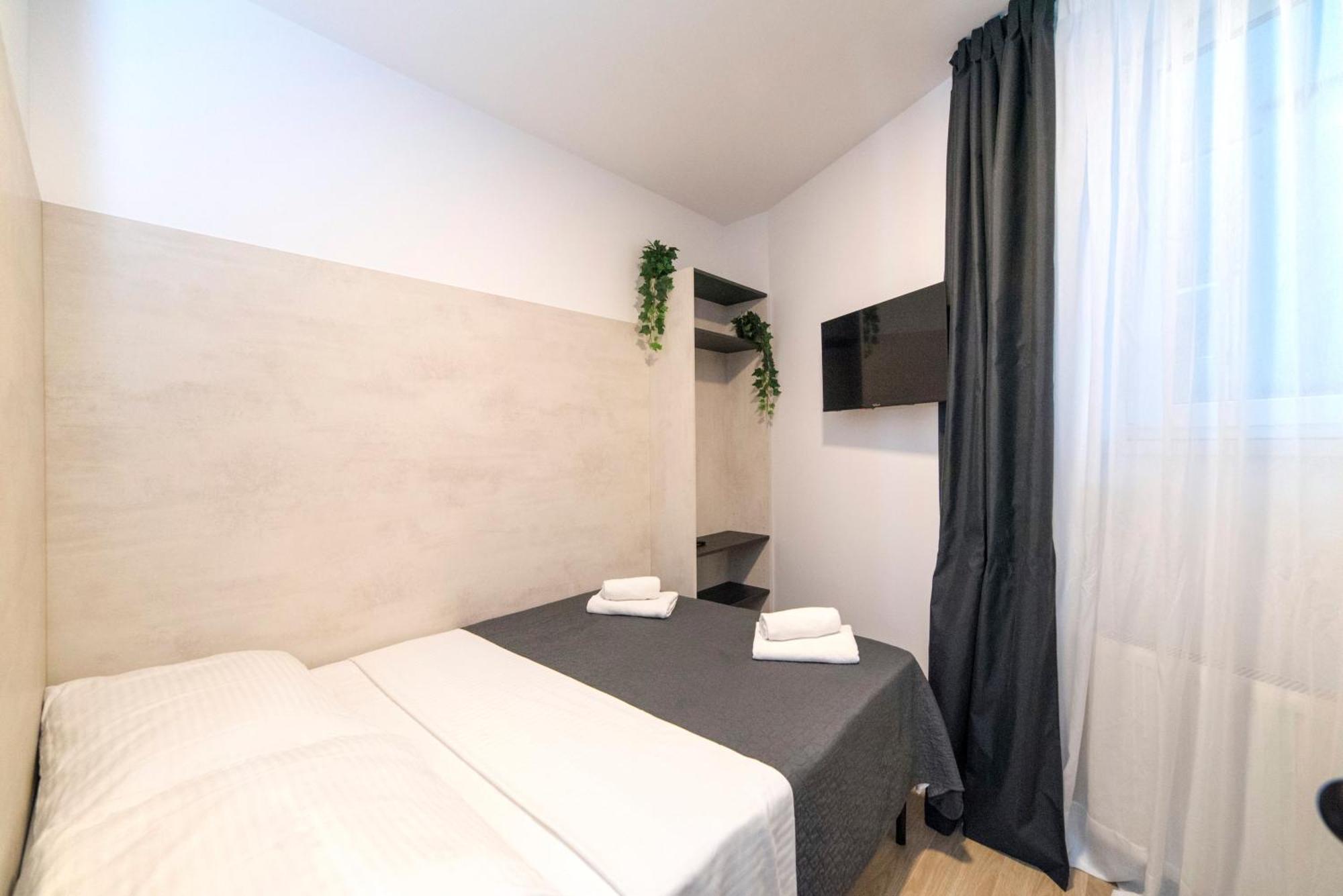 Evita Mini Zagreb Rom bilde
